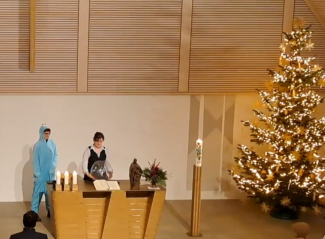 Krippenspiel mit dem Krümelmonster in der Kreuzkirche